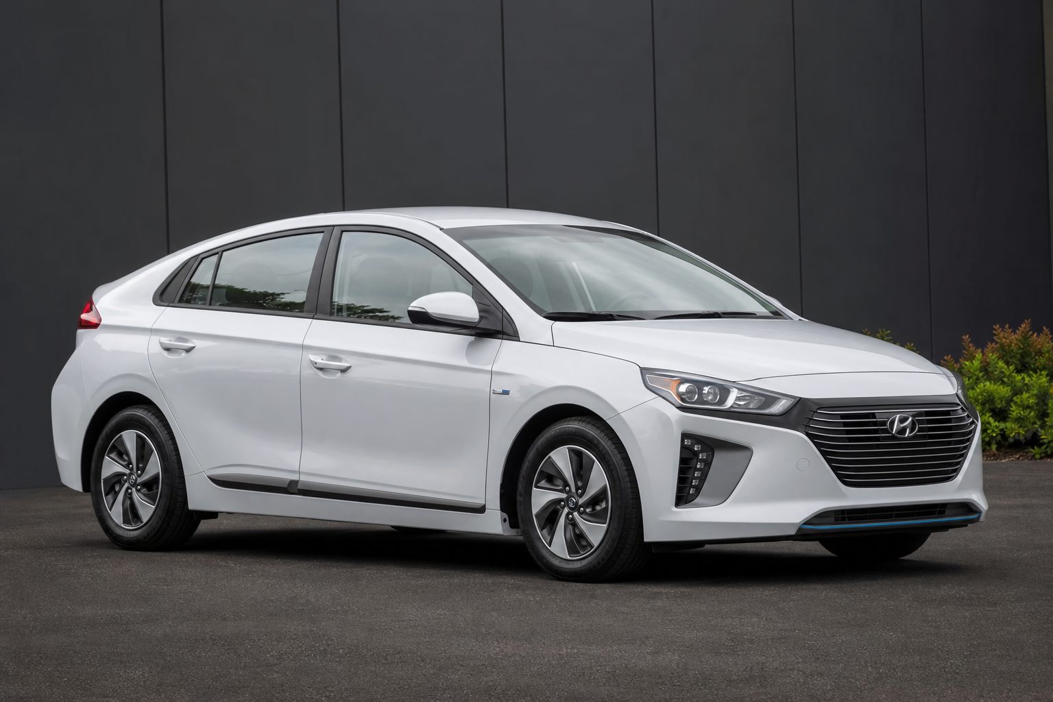 Hyundai Ioniq first generation